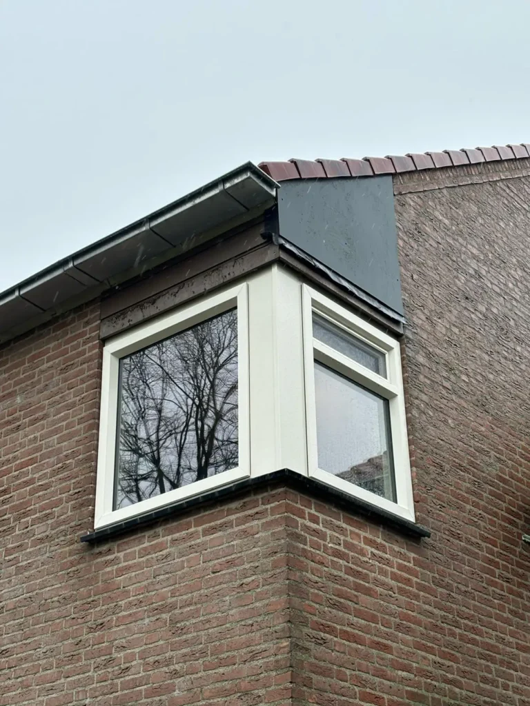 Kunststof kozijnen hoek - AMPA Kunststof kozijnen in Ooijen